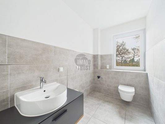 Gäste Bad inkl. Stellplatz Waschmaschine & Trockner