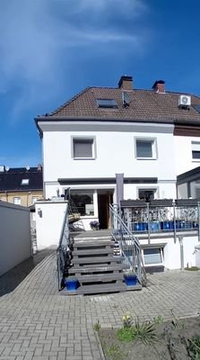 Hausansicht hinten.jpg