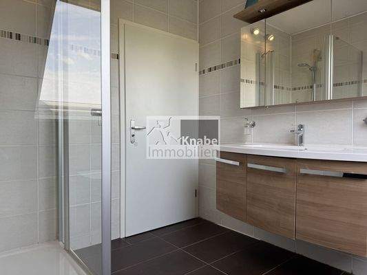 Duschbad im OG