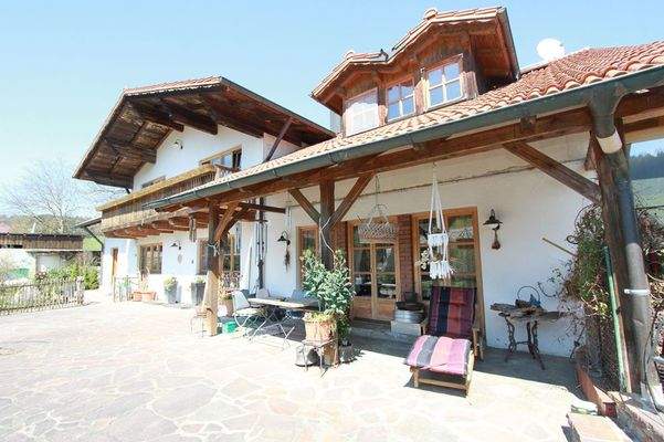 überdachte Terrasse