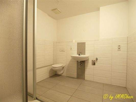 Bad mit Dusche