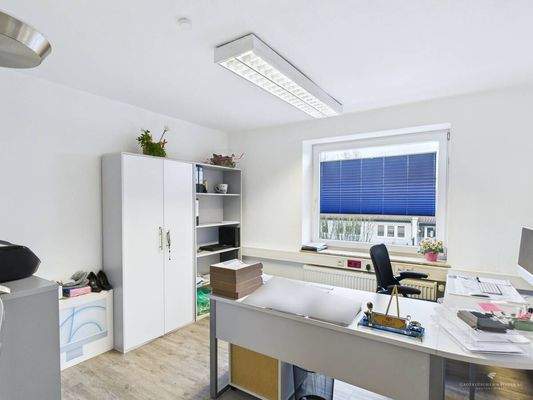 Büro 3