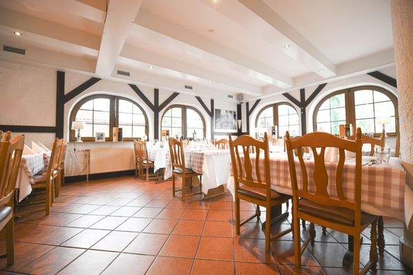 Gastraum der rechten Seite