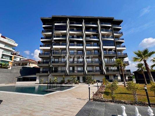 Stylish and Furnished Flat with Sea View in Alanya Avsallar