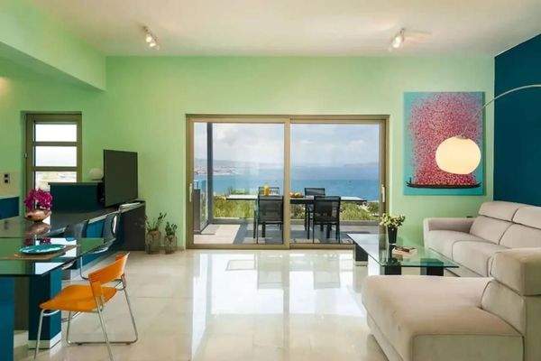 Kreta, Akrotiri: Geräumige moderne Villa mit spektakulärem Blick auf das Meer und die Bucht zu verkaufen