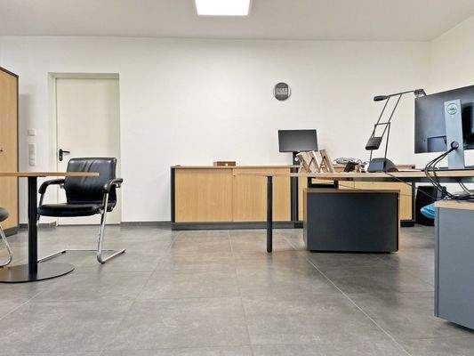 Büro (2).jpg
