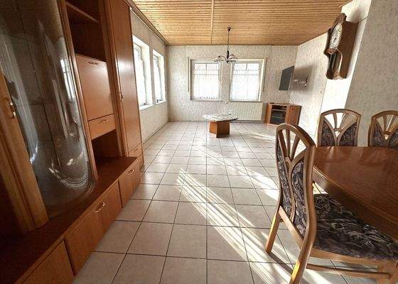 Wohn-Esszimmer Ansicht 1