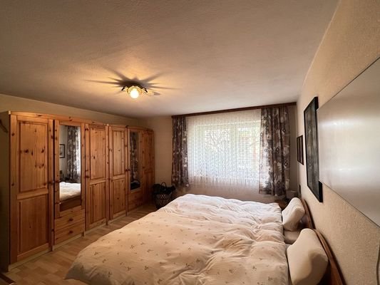 Schlafzimmer im EG