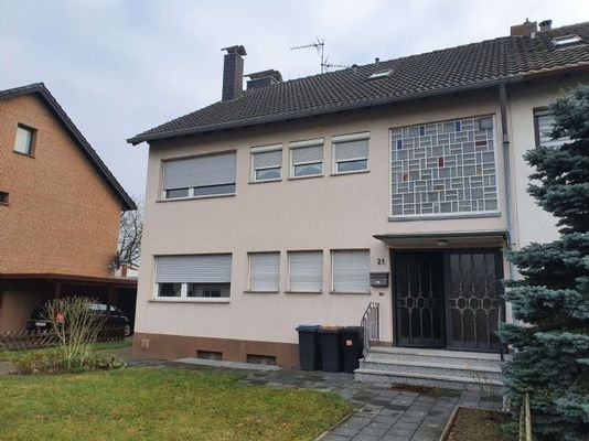 ***3FamilienHaus mit Garage und wunderschönem Garten in PorzZündorf