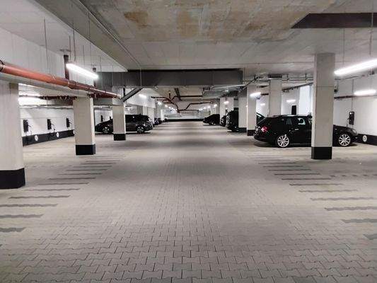 Tiefgarage komplett.jpg