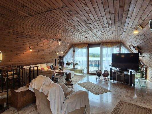 Wohnzimmer Hauptwohnung