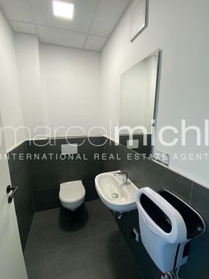 WC Damen