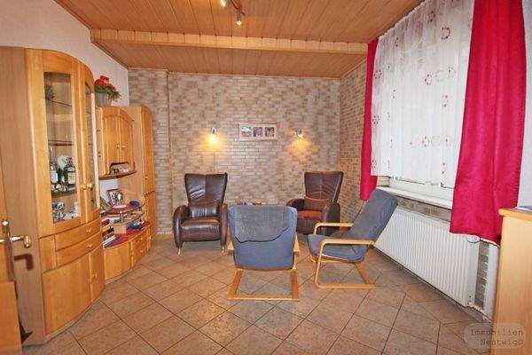 Bergkamen_ Gepflegtes Haus mit