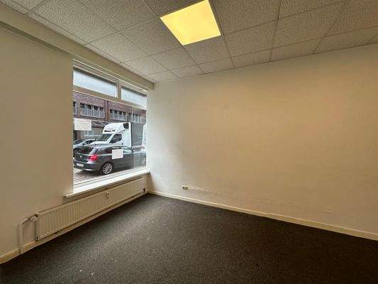 Büro-/Gewerbefläche Fensterfront