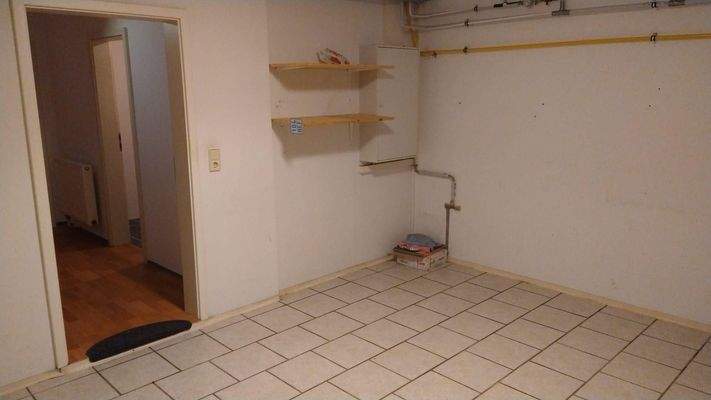 Keller Anschlussraum Waschraum