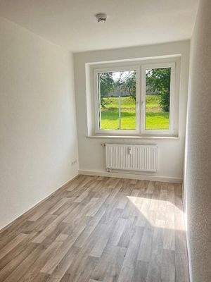 Kinder-/Arbeitszimmer 2