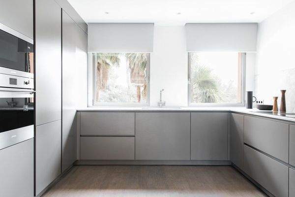 Luxuriöses Wohnen in Bendinat, Mallorca: Exquisite 3-Schlafzimmer-Wohnung