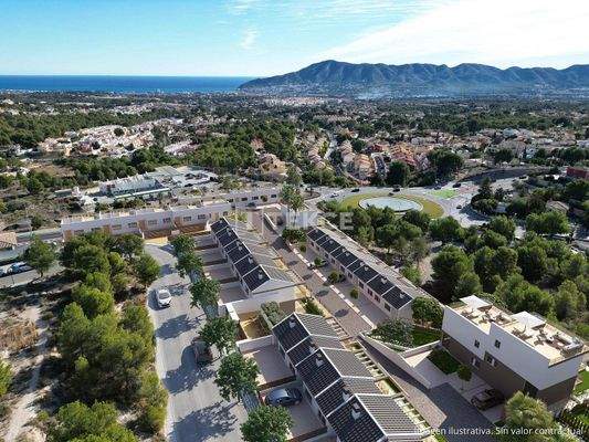 Modern Spacious Townhouses with Communal Pool in La Nucia