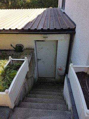 Zugang Garten zu Garage