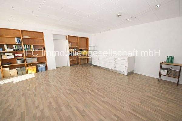 großer Raum (Gewerbe)