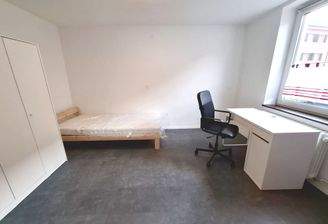 Ihr Zimmer