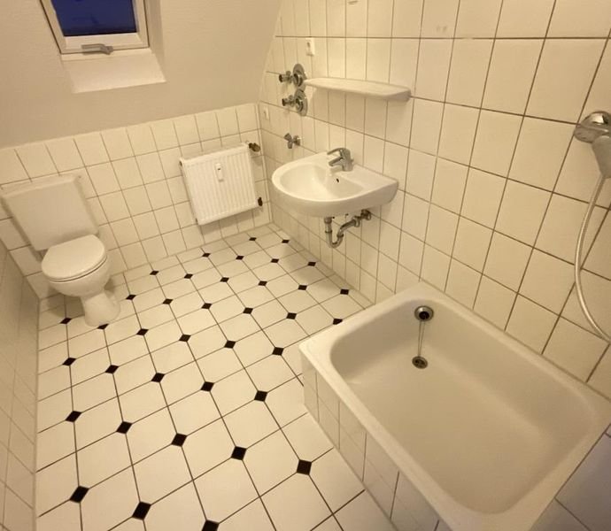 2 Zimmer Wohnung in Duisburg (Ruhrort)