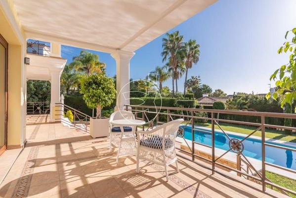 Villa in Marbella East