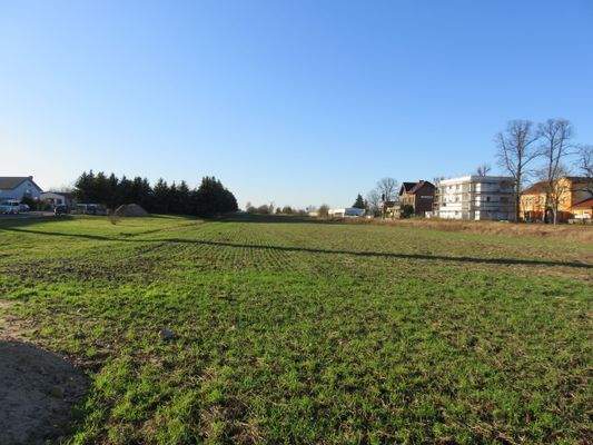 Blick gen Westen mit Randbebauung.JPG