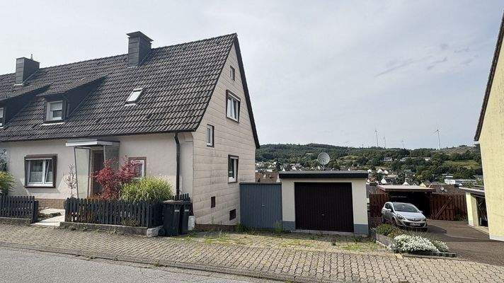 Exposébild - Hausansicht