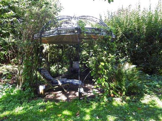 Garten Liegeplatz.jpg