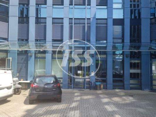 Parkflächen am Haus