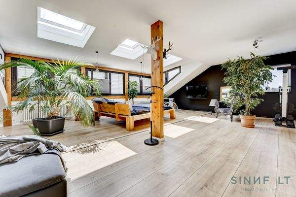 Großes Atelier Wohnhaus