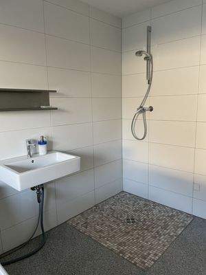 Bad Einliegerwohnung