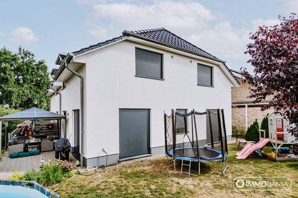 Gartenansicht DHH vorne 