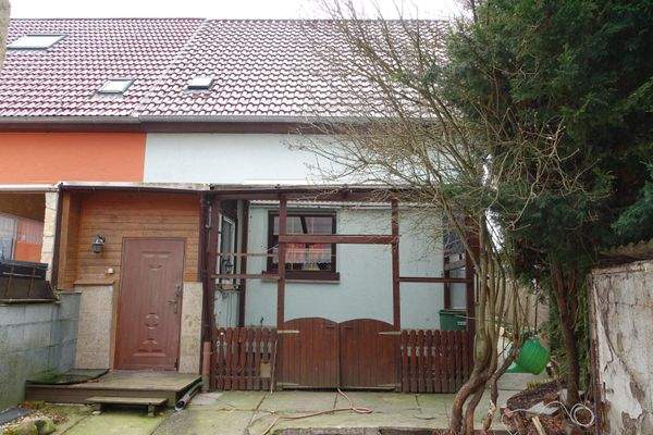 Doppelhaushälfte - Hofansicht