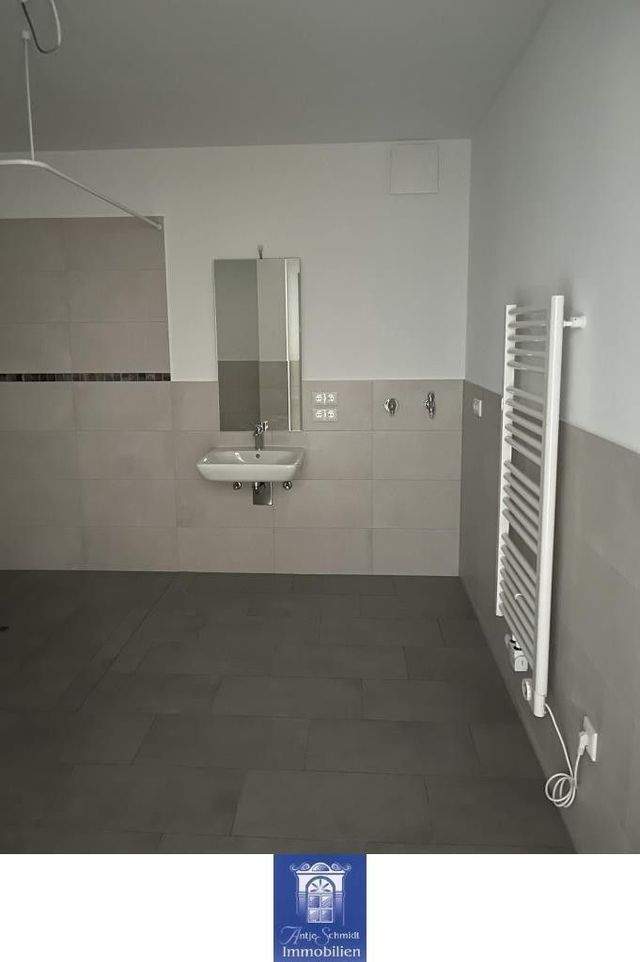 Wohlfühlwohnung mit Terrasse und moderner Ausstattung im Erstbezug! Rollstuhlgerecht! - Foto 3