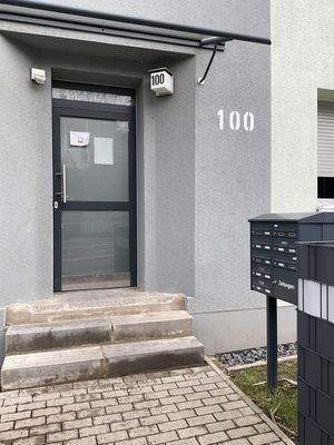 Hauseingang Hausnr.100