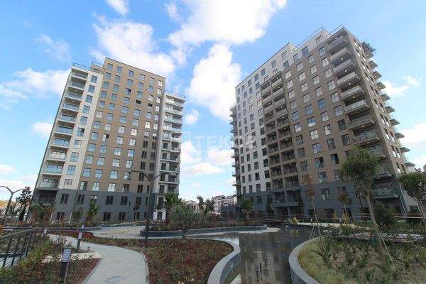 Spacious Apartments with Balcony in Küçükçekmece İstanbul