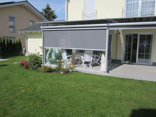 Wintergarten m.Markise.JPG