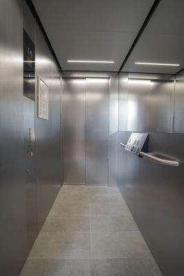 Aufzugsanlage- Innenansicht