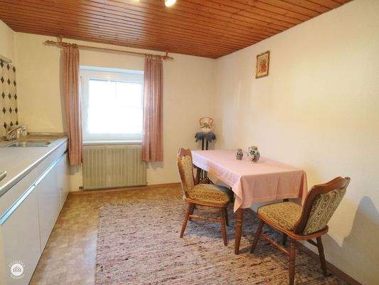 Küche mit Essplatz  - Obergeschoss