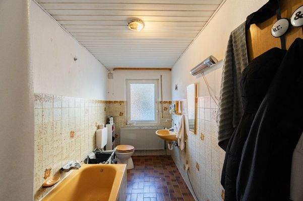 Tageslichtbadezimmer EG