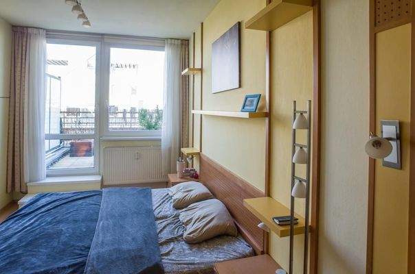 1742965355_UxNZSRVGOc