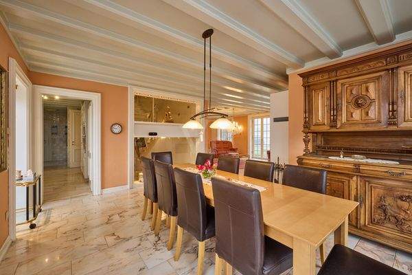 Esszimmer, Ansicht II