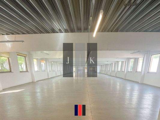 Halle Innenansicht 2 - Visualisierung 