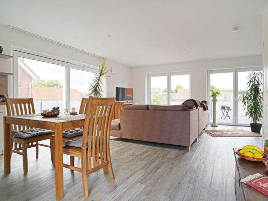 Wohn- und Essbereich