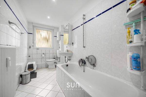 BADEZIMMER MIT TAGESLICHT