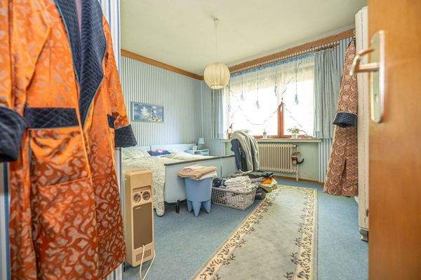 Zimmer 1 (Schlafzimmer; EG)