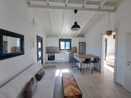 Kreta – Modernes Neubauhaus mit privatem Pool und Bergblick