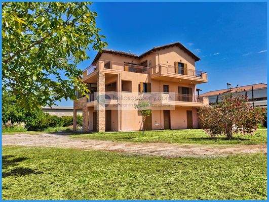 aa0bbffab8864fa5b3712217146ad479-original